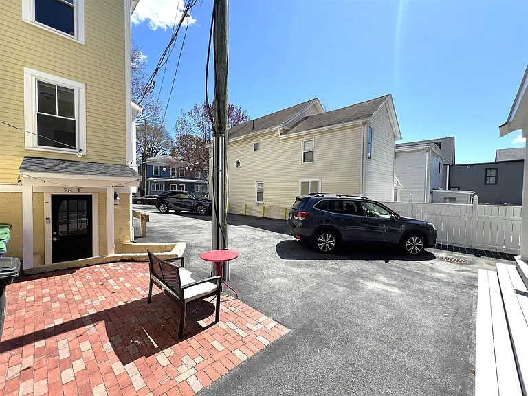 28 Putnam St #2 — Photo 10