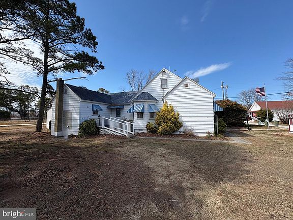 3rd image of 20915 Caleb Jones Rd