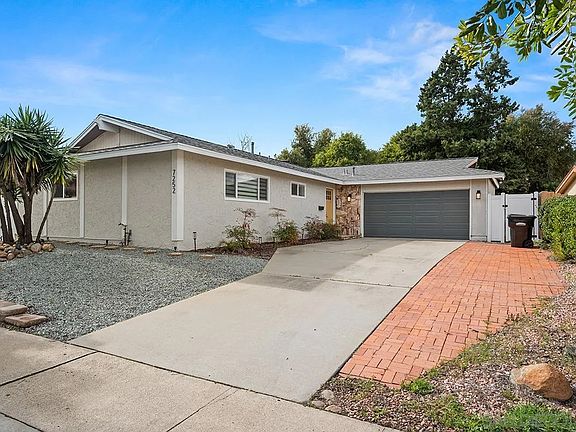 4th image of 7252 Ballinger Ave