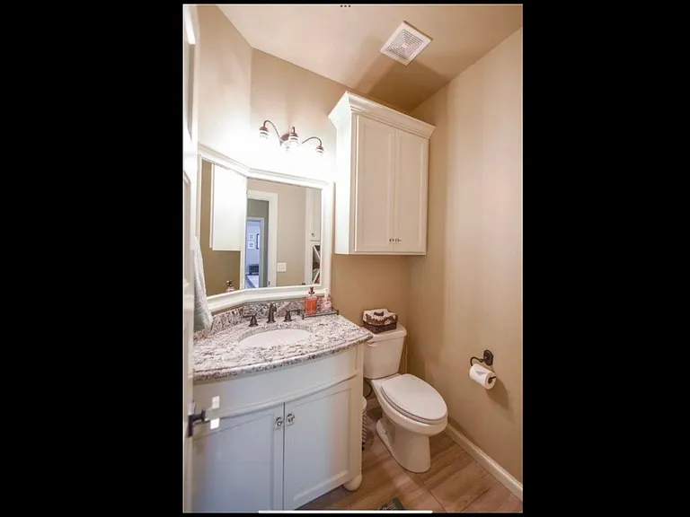 4017 Redmont Ct — Photo 23