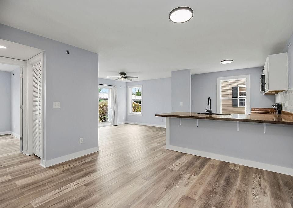8121 N Lawndale Ave, Kansas City, MO 64119 | MLS #2617042 | Zillow