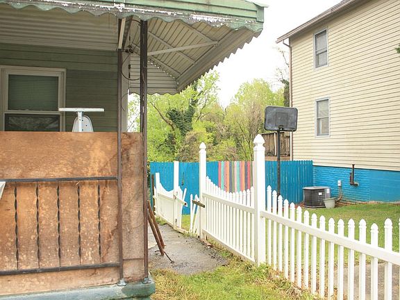 4th image of 1466 Yancey St Lot 17
