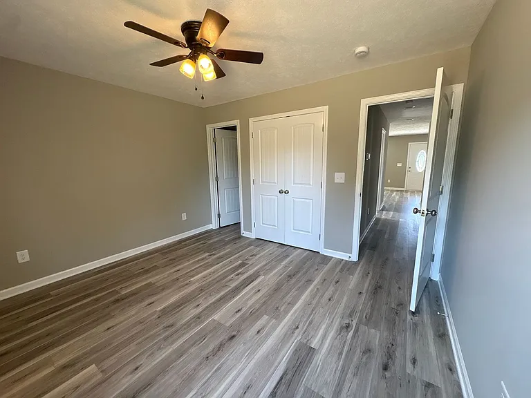 309 W Coffee St — Photo 11