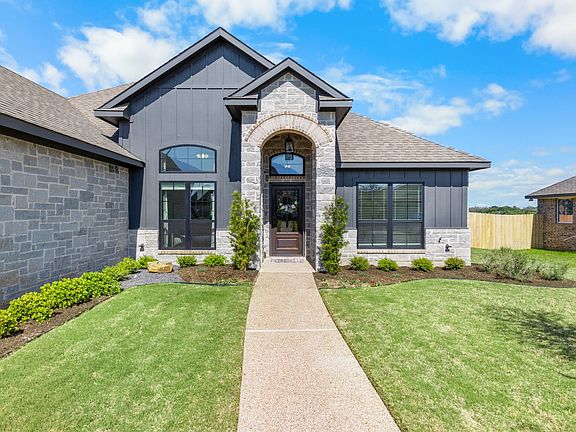 2nd image of 399 Frederick Dr