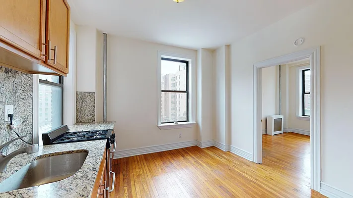 Rented by Bond New York | media 12