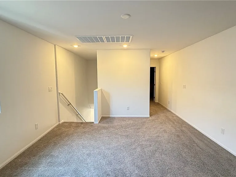 9527 Victory Wings St — Photo 20