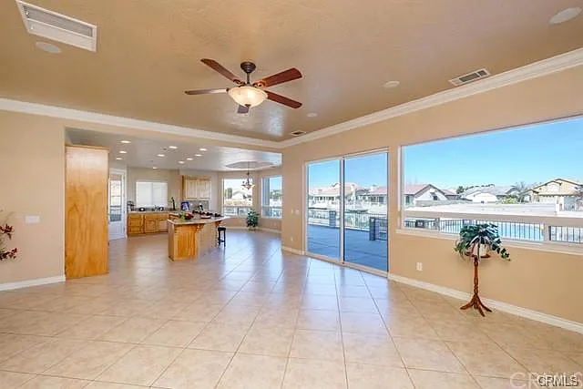 14384 Hurricane Ln — Photo 2
