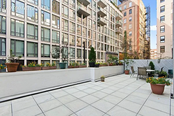 Sold by Corcoran | media 16