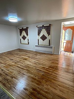 4th image of 1311 E 65th St #1A
