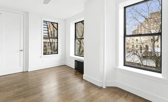 Rented by Compass | media 6