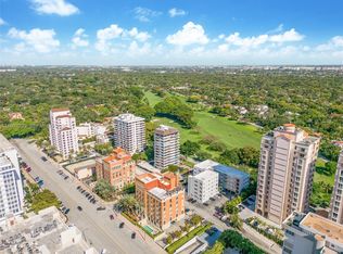671 Biltmore Way #Penthouse, Coral Gables, FL 33134