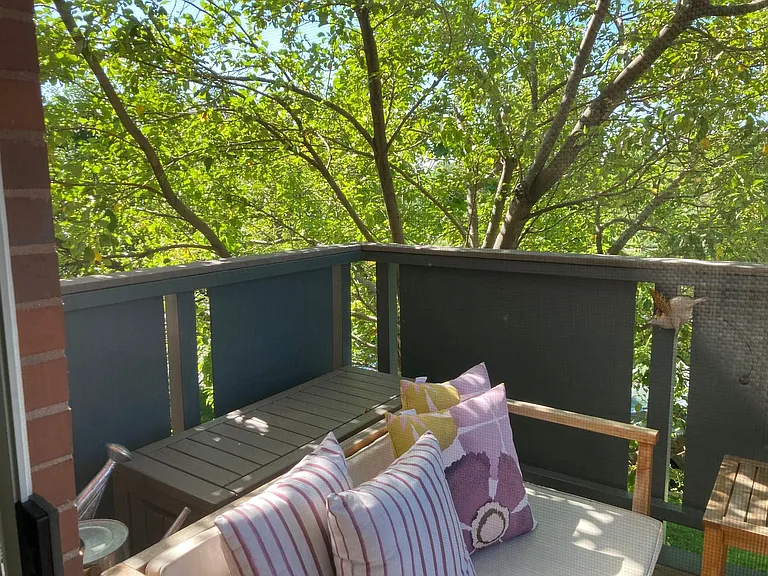 4730 Holiday Dr #201 — Photo 12