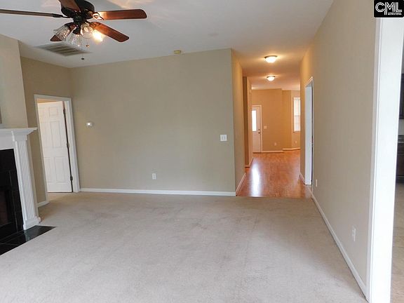 5th image of 205 Sheridan Dr