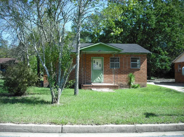 2735 Flewellyn Dr, Macon, GA 31217