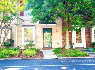 2759 Cottage Pl, Greensboro, NC 27455