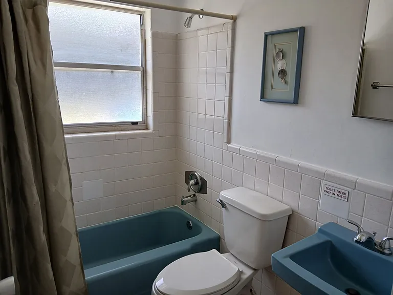 4020 SE 11th Pl — Photo 10