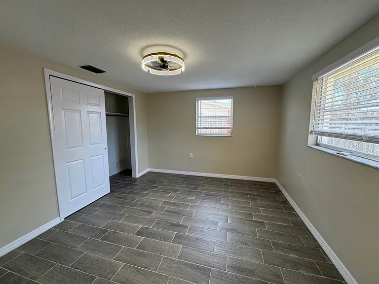5636 Casino Dr — Photo 10