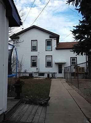 2nd image of 212 Ann St