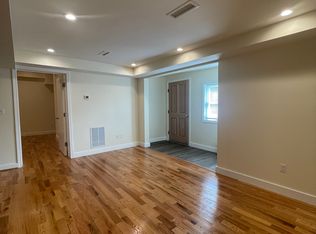 526 Chapel St #C, New Haven, CT 06511