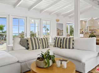 30081 Harvester Rd, Malibu, CA 90265