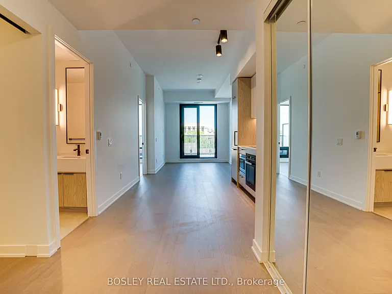 91 Montclair Ave #812 — Photo 2