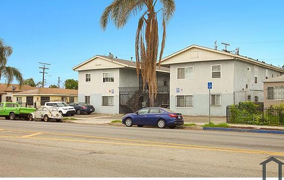 2nd image of 10611 S Central Ave APT 6