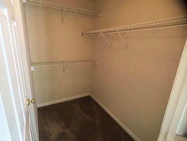648 Huffine Manor Cir — Photo 6