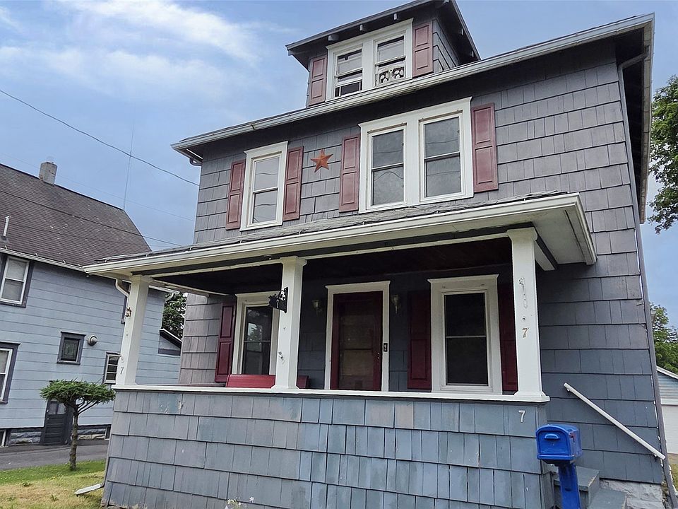 1st image of 7 Riverside St