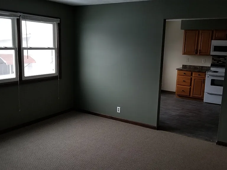 1133 B St #3 — Photo 8