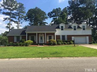 414 Pecan Dr, Selma, NC 27576