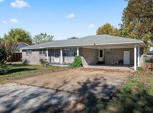 1402 Magnolia Ave, Walnut Ridge, AR 72476