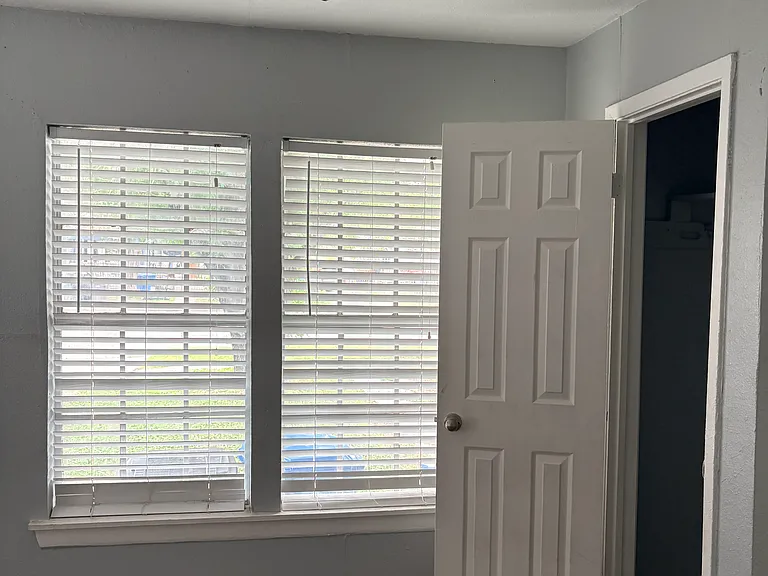 103 Aransas Ave — Photo 3