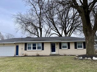 7442 Astronaut Ave, Jenison, MI 49428