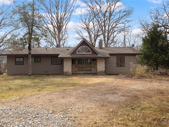 4 Fox Valley Dr Lake Saint Louis Mo 63367 Zillow 4 Fox Valley Dr Lake Saint Louis Mo 63367 Zillow