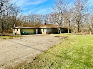 5644 Dewey Rd, Madison, OH 44057
