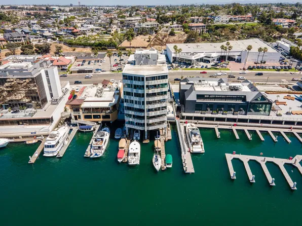 3121 W Pacific Coast Hwy #4C, Newport Beach, CA 92663