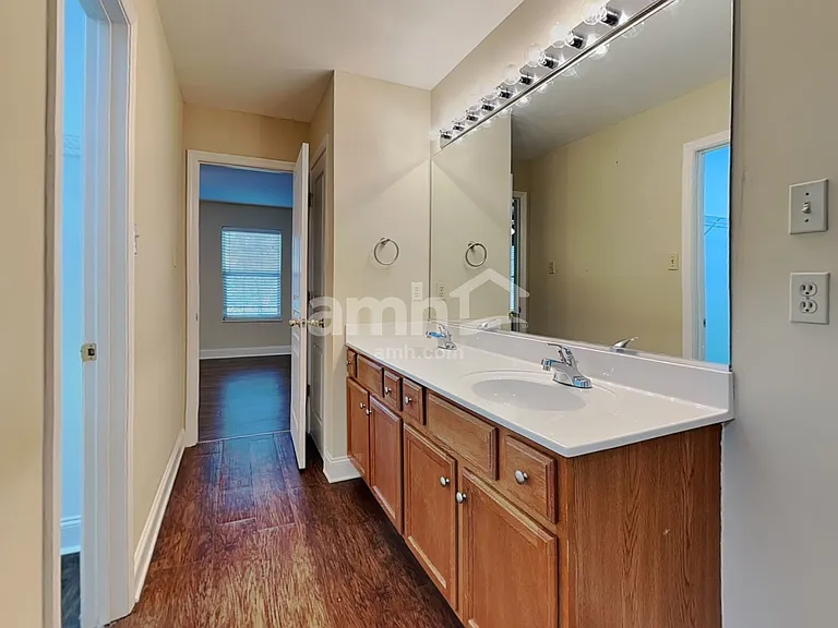 1582 Cider Ln — Photo 13