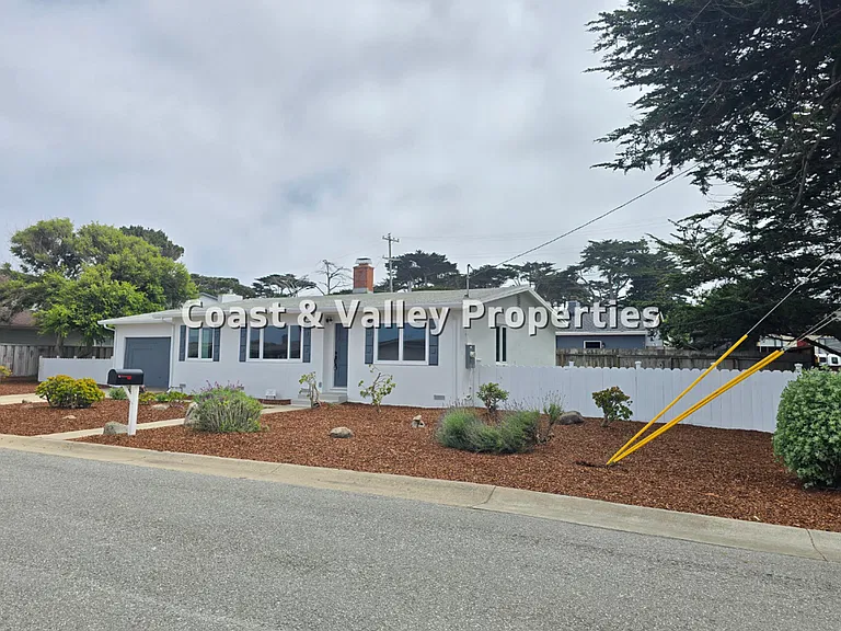 1117 Surf Ave — Photo 1