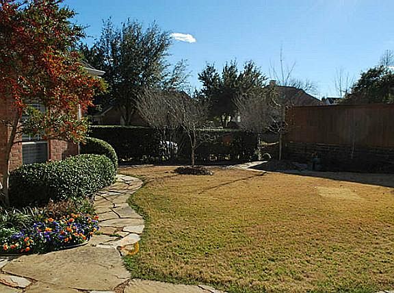 3rd image of 840 Crane Dr