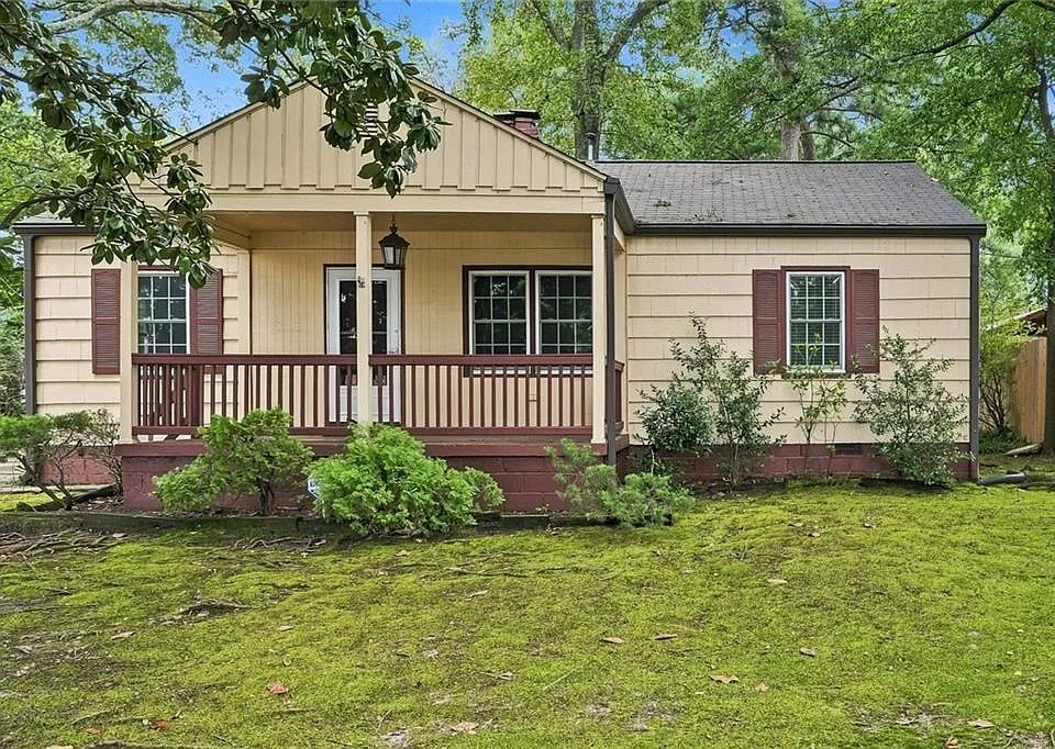 1951 Dresden Dr NE