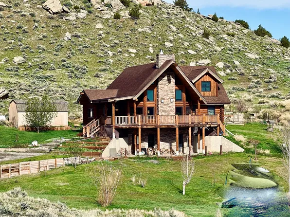 663 Missouri Flat Rd, Thermopolis, WY 82443