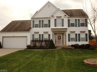 851 Longbrook Dr, Wadsworth, OH 44281