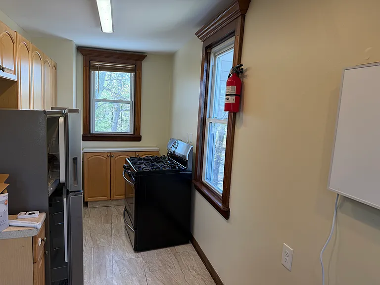 322 Central Ave #2 — Photo 7