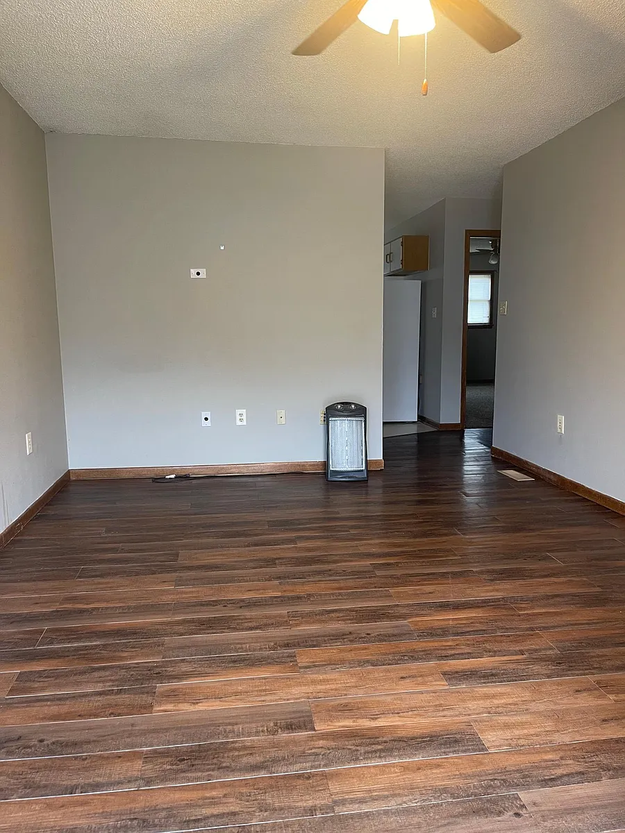 Building Photo - 146 Aspen Cir #146