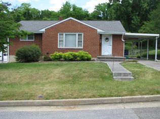 4313 Longwood Ave NW, Roanoke, VA 24017