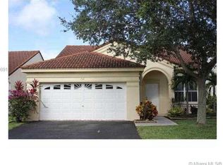 730 Falling Water Rd, Weston, FL 33326