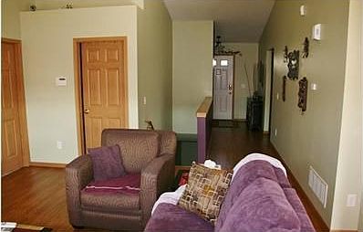 3rd image of 435 Millett Dr