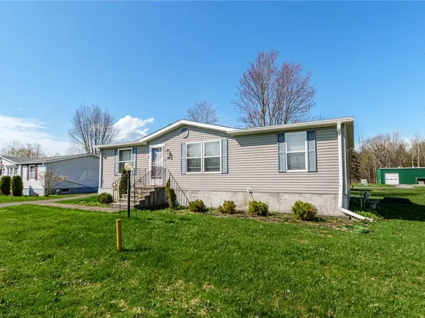 26 Carmel Dr, Rome, NY 13440