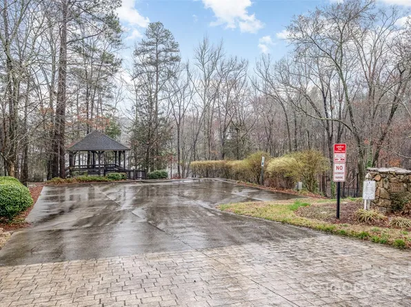 228 Ridge Reserve Dr, Clover, SC 29710