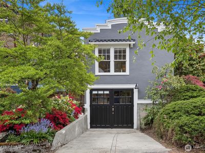 2022 24 Avenue E, Seattle, WA, 98112